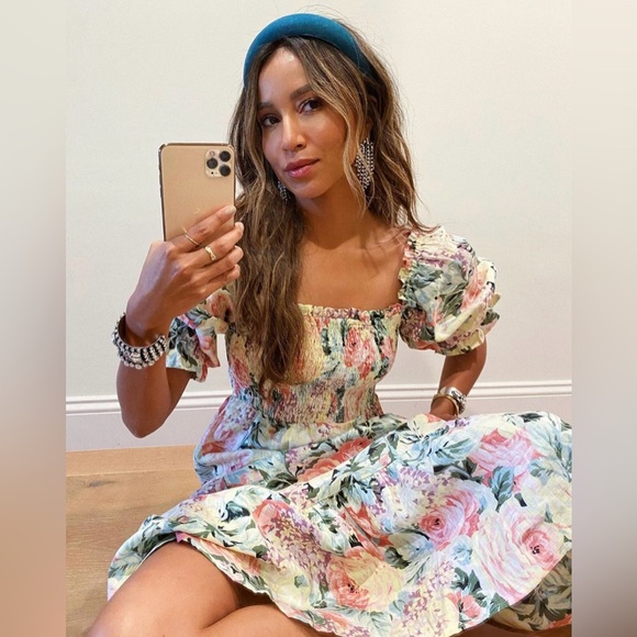 Faithfull the Brand Dresses & Skirts - FAITHFULL THE BRAND De Christin Midi Dress Venissa Floral